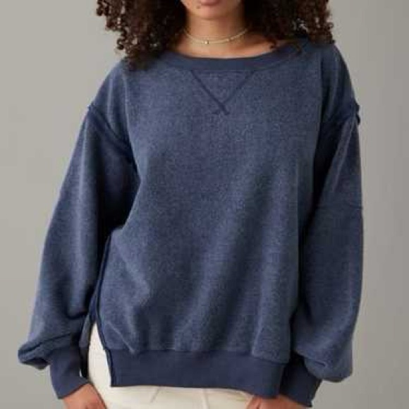 American Eagle Outfitters Tops - American Eagle Oversized Fleece Sweatshirt